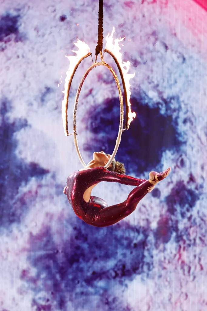 Sofie Dossi, Where Gravity Learns the Language of Glamour