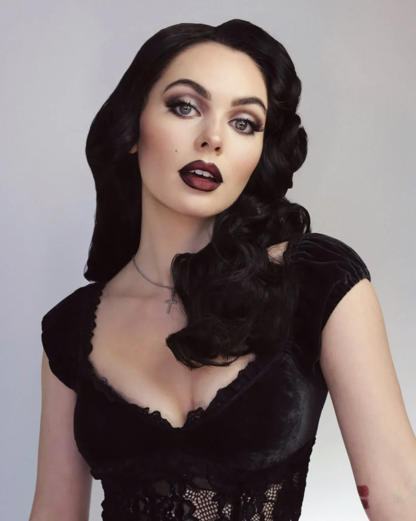 Jackie Wyers, Where Vintage Glamour Meets Modern Beauty
