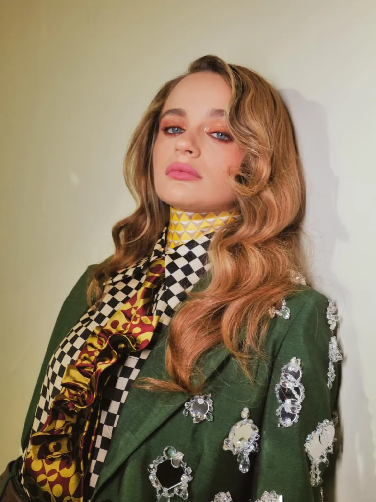 Joey King, A Woman of Mettle, Memory & Make-Believe